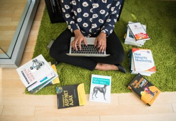 Die besten Fachbücher zu KI & Cybersecurity 2026: Wissen, das bleibt