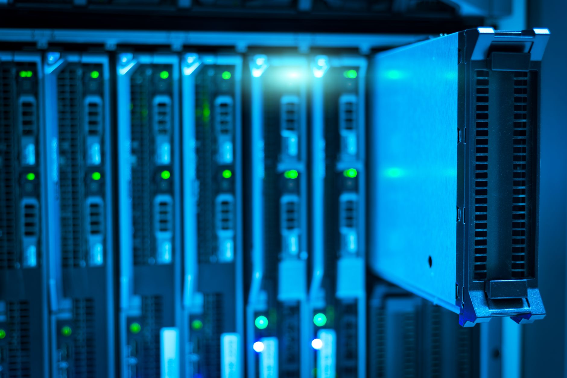 SolarWinds Serv-U: Aktiv ausgenutzte Lücke CVE-2026-28318 – jetzt patchen