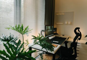 Ergonomischer Homeoffice-Arbeitsplatz 2026: Schreibtisch, Stuhl & Co.