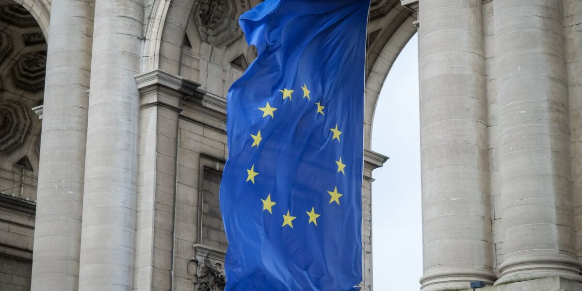 ChatGPT Digital Services Act: EU stuft OpenAI als Suchmaschine ein