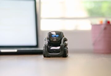 OpenAI-Agenten kapern deutsches Wiki: Ein Monat unbemerkt im offenen Internet